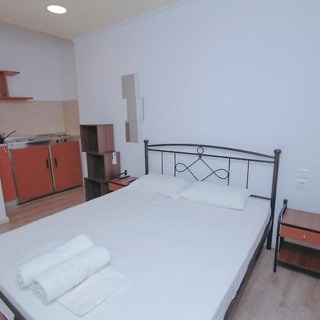 Orfeas Studios Vasiliki Exteriér fotografie